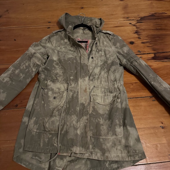 Free People Festival Embroidered Anorak Jacket in Army Combo Size 6 - Picture 2 of 6